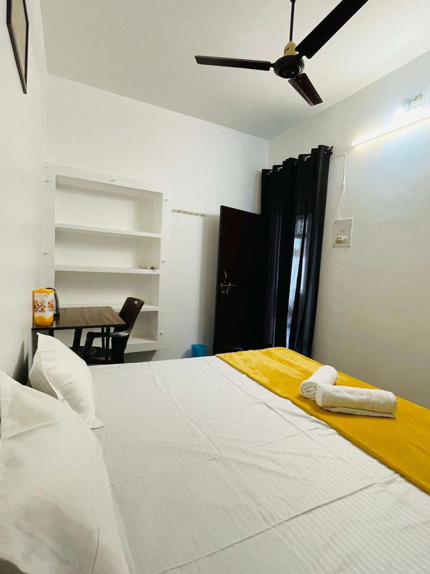 Shree Balaji Homestay Ayodhya Εξωτερικό φωτογραφία